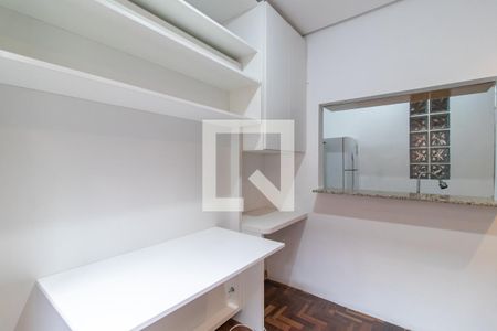 Sala/Quarto de kitnet/studio para alugar com 1 quarto, 26m² em Cidade Baixa, Porto Alegre