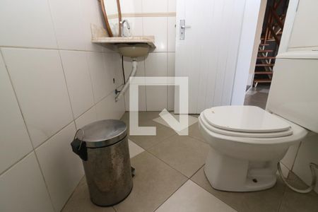 Casa à venda com 700m², 4 quartos e 8 vagasBanheiro 2