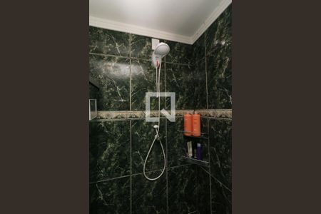 Casa à venda com 700m², 4 quartos e 8 vagasBanheiro 1