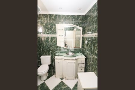 Casa à venda com 700m², 4 quartos e 8 vagasBanheiro 1