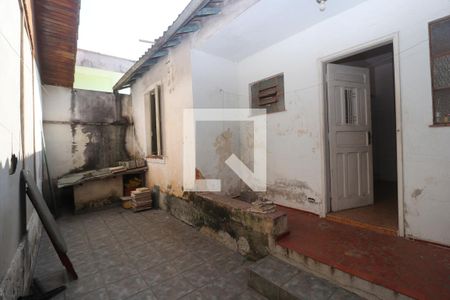 Casa à venda com 250m², 3 quartos e 2 vagasQuintal