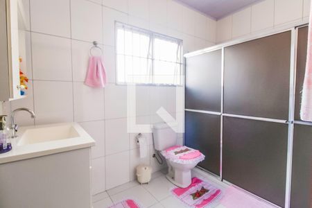 Casa à venda com 200m², 3 quartos e 2 vagasCasa 2 Banheiro da Suíte