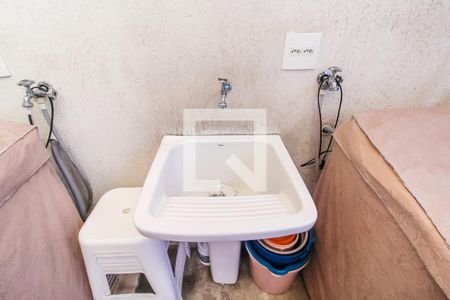 Casa à venda com 200m², 3 quartos e 2 vagasÁrea de Serviço