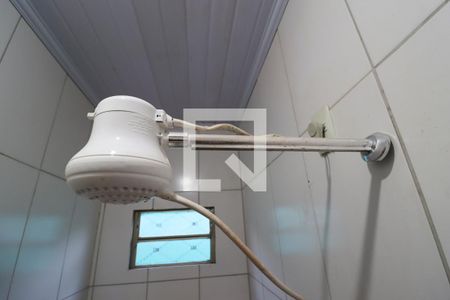 Casa para alugar com 70m², 2 quartos e 1 vagaChuveiro