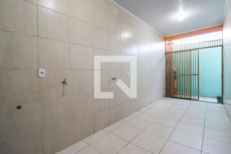 Casa para alugar com 70m², 2 quartos e 1 vagaCozinha e área de serviço