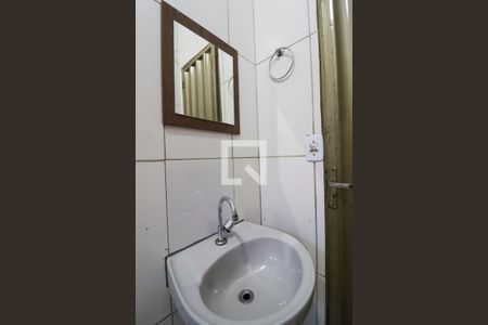 Casa para alugar com 70m², 2 quartos e 1 vagaBanheiro