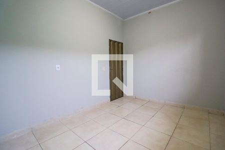 Quarto 2 de casa para alugar com 2 quartos, 70m² em Vila Matilde, Goiânia