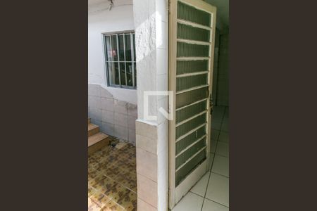 Casa para alugar com 30m², 1 quarto e sem vagaÁrea de Serviço