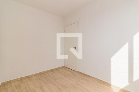 Dormitório de apartamento à venda com 2 quartos, 40m² em Cavalhada, Porto Alegre