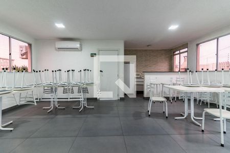 Apartamento à venda com 40m², 2 quartos e 1 vaga Apartamento à venda com 40m², 2 quartos e 1 vagaÁrea comum - Salão de festas