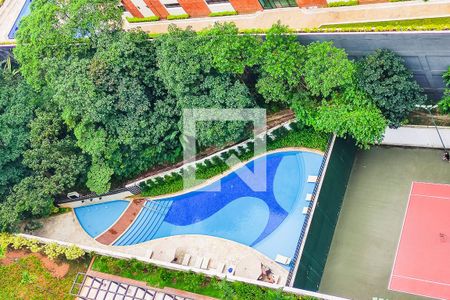 Apartamento à venda com 238m², 4 quartos e 4 vagas Apartamento à venda com 238m², 4 quartos e 4 vagasÁrea Comum - Piscina