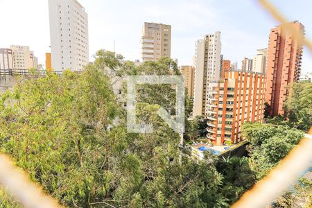 Apartamento à venda com 238m², 4 quartos e 4 vagas Apartamento à venda com 238m², 4 quartos e 4 vagasVista