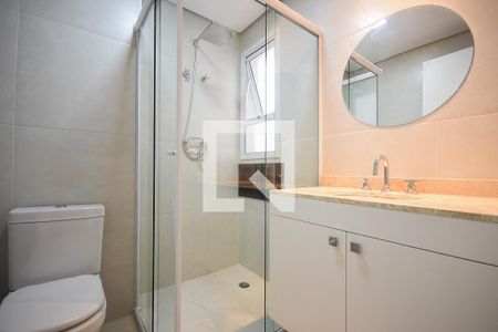 Apartamento à venda com 238m², 4 quartos e 4 vagas Apartamento à venda com 238m², 4 quartos e 4 vagasBanheiro suíte 3