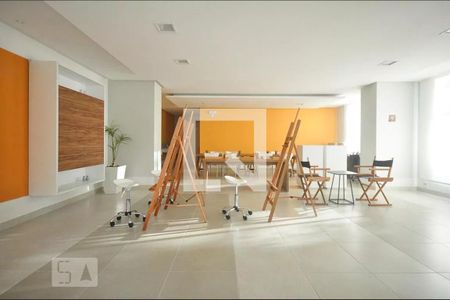 Apartamento à venda com 238m², 4 quartos e 4 vagas Apartamento à venda com 238m², 4 quartos e 4 vagasÁrea Comum - Atelier