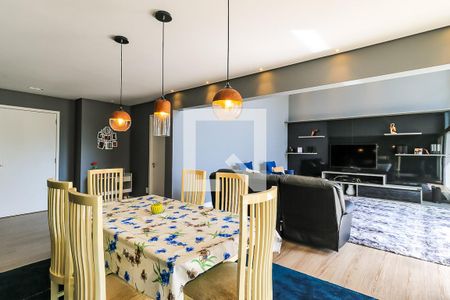 Apartamento à venda com 238m², 4 quartos e 4 vagas Apartamento à venda com 238m², 4 quartos e 4 vagasSala de Jantar