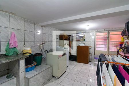 Casa à venda com 148m², 4 quartos e 1 vagaLavanderia