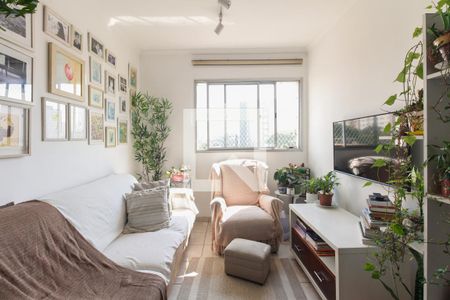 Sala  de apartamento para alugar com 3 quartos, 56m² em Vila Zilda, São Paulo