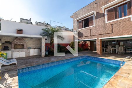 Casa à venda com 400m², 3 quartos e 2 vagasPiscina