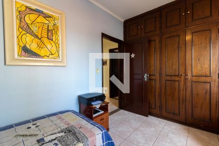 Casa à venda com 400m², 3 quartos e 2 vagasQuarto 2