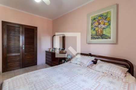 Casa à venda com 400m², 3 quartos e 2 vagasSuíte