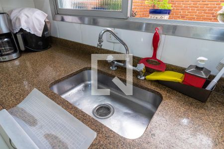 Casa à venda com 400m², 3 quartos e 2 vagasCozinha