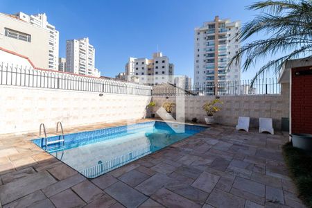 Casa à venda com 400m², 3 quartos e 2 vagasPiscina