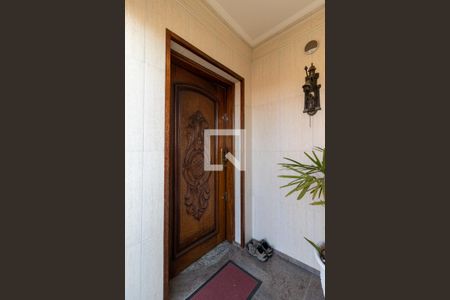 Casa à venda com 400m², 3 quartos e 2 vagasEntrada