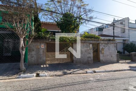 Casa à venda com 400m², 3 quartos e 2 vagasFachada