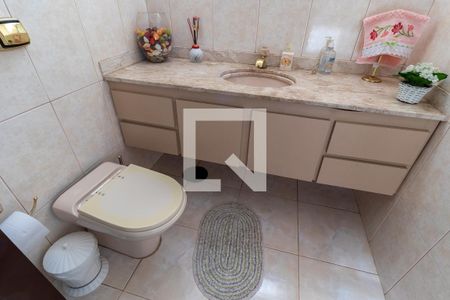 Casa à venda com 400m², 3 quartos e 2 vagasLavabo