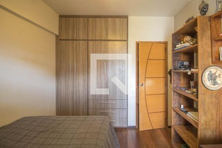 Apartamento à venda com 220m², 4 quartos e 2 vagasQuarto 1