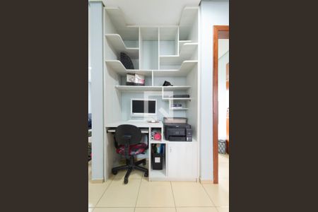 Apartamento à venda com 80m², 3 quartos e 1 vagaEscritório