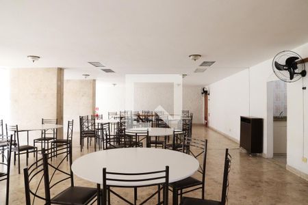 Apartamento para alugar com 90m², 2 quartos e 1 vaga Apartamento para alugar com 90m², 2 quartos e 1 vagaÁrea comum - Salão de festas