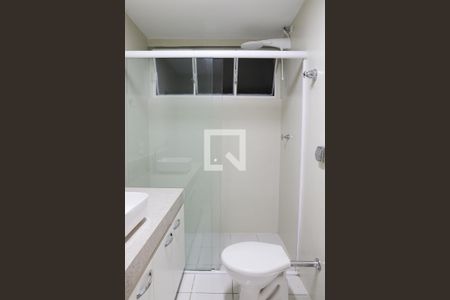 Apartamento para alugar com 90m², 2 quartos e 1 vaga Apartamento para alugar com 90m², 2 quartos e 1 vagaBanheiro