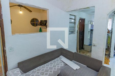 Sala de kitnet/studio para alugar com 1 quarto, 20m² em Bento Ribeiro, Rio de Janeiro
