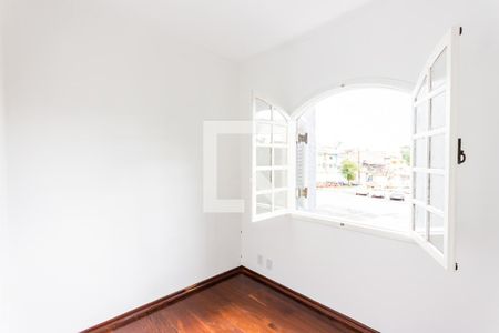 Quarto 2 de casa para alugar com 3 quartos, 125m² em Jardim Rina, Santo André