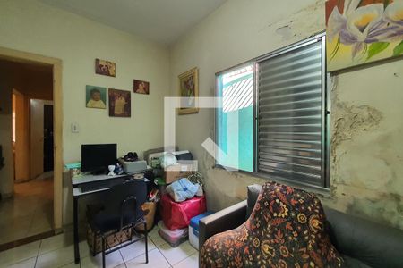 Casa à venda com 153m², 3 quartos e 2 vagasQuarto 3