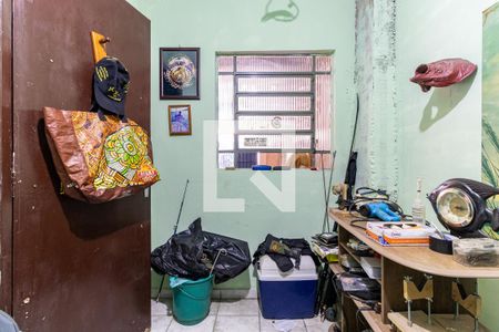 Casa à venda com 120m², 4 quartos e 2 vagasQuarto de Serviço