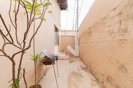 Casa à venda com 120m², 4 quartos e 2 vagasQuintal