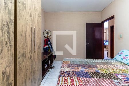 Casa à venda com 120m², 4 quartos e 2 vagasQuarto 2