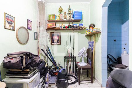 Casa à venda com 120m², 4 quartos e 2 vagasQuarto de Serviço