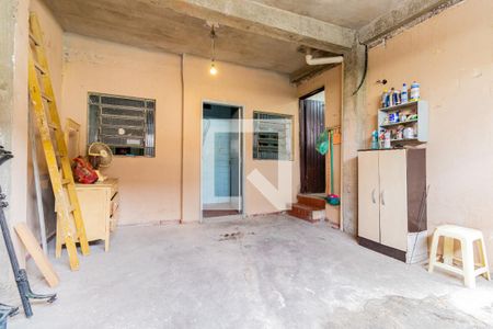 Casa à venda com 120m², 4 quartos e 2 vagasBanheiro de Serviço