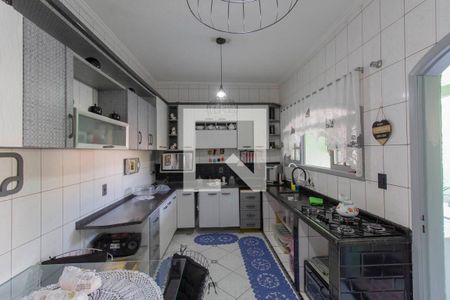 Casa para alugar com 230m², 3 quartos e 2 vagasCozinha
