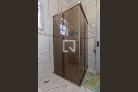 Casa para alugar com 230m², 3 quartos e 2 vagasBanheiro 2