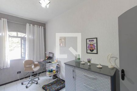 Casa para alugar com 230m², 3 quartos e 2 vagasQuarto 3