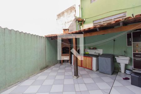 Casa para alugar com 230m², 3 quartos e 2 vagasÁrea de Serviço