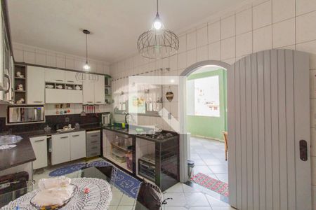 Casa para alugar com 230m², 3 quartos e 2 vagasCozinha