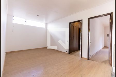 Casa para alugar com 378m², 6 quartos e 3 vagasCorredor dos Quartos