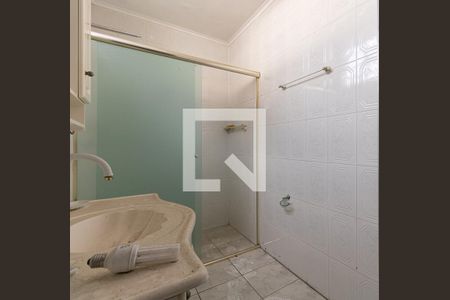 Casa para alugar com 378m², 6 quartos e 3 vagasBanheiro