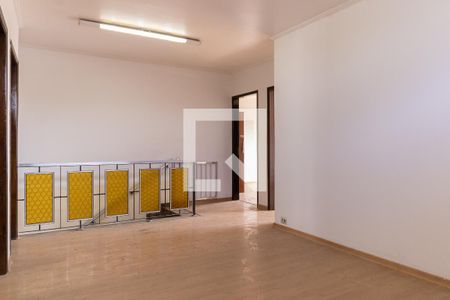 Casa para alugar com 378m², 6 quartos e 3 vagasCorredor dos Quartos