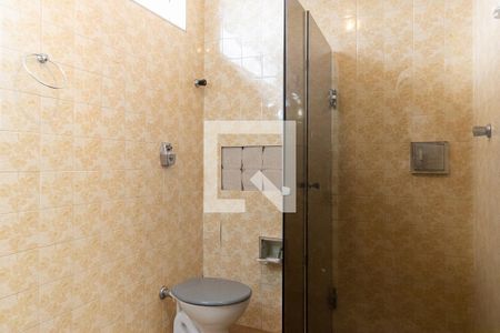 Casa para alugar com 378m², 6 quartos e 3 vagasBanheiro da Suíte 1